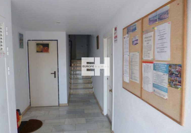 Segunda mano - Apartamento  - La Florida - Inland