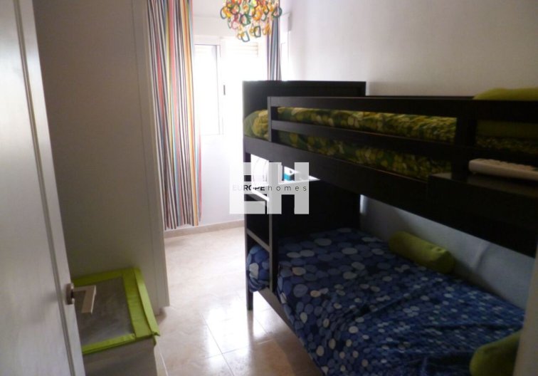 Segunda mano - Apartamento  - La Florida - Inland