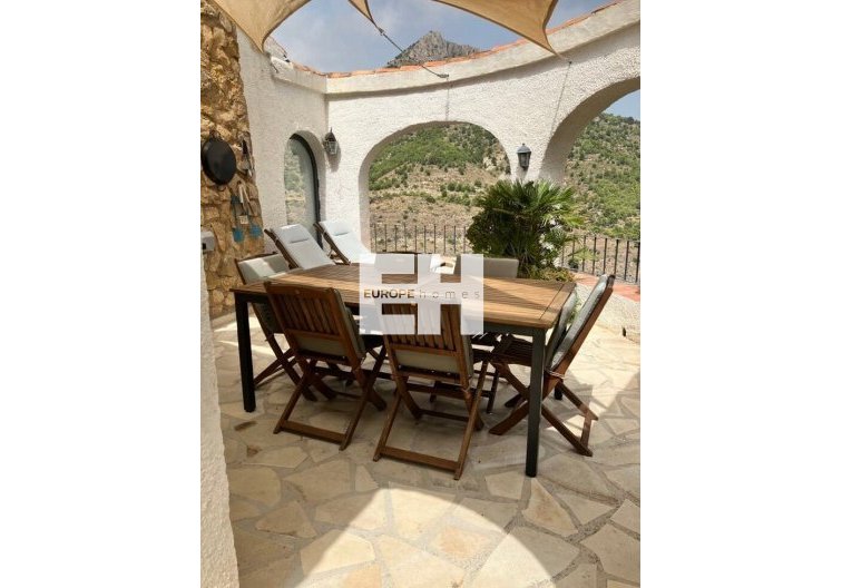 Segunda mano - villa - Calpe - Costa Blanca