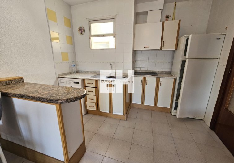 Segunda mano - Apartamento  - Torrevieja - Centro