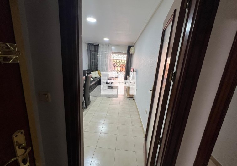 Segunda mano - Apartamento  - Torrevieja - Playa del Cura