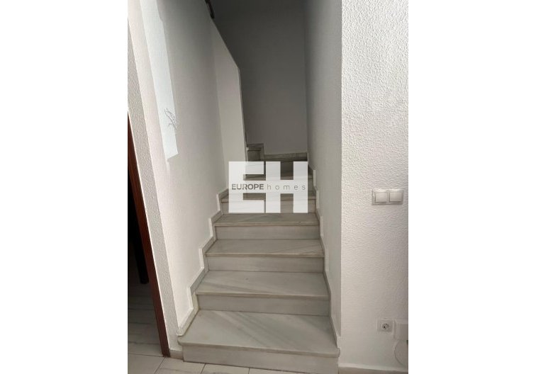 Segunda mano - town house - Torrevieja - Centro
