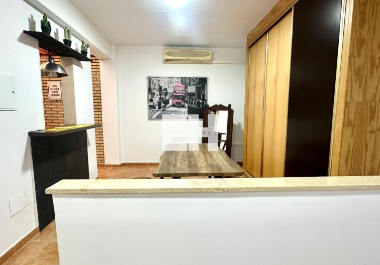 Segunda mano - Apartamento  - Torrevieja