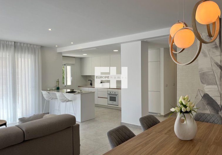 Revente - Appartement - Torrevieja - Aguas Nuevas