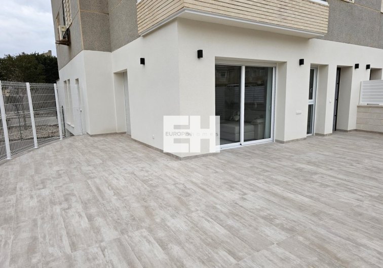 Revente - Appartement - Torrevieja - Aguas Nuevas