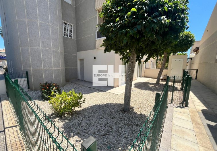 Revente - Appartement - Torrevieja - Aguas Nuevas
