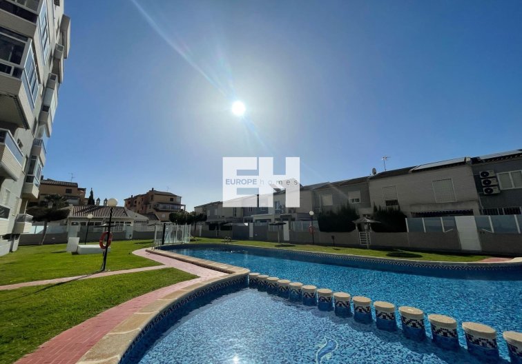 Revente - Appartement - Torrevieja - Aguas Nuevas