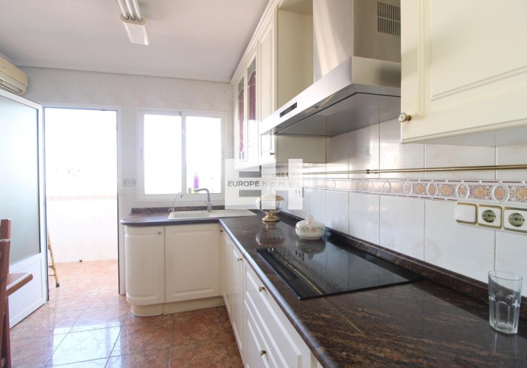 Resale - Apartment - Torrevieja