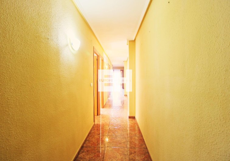 Resale - Apartment - Torrevieja