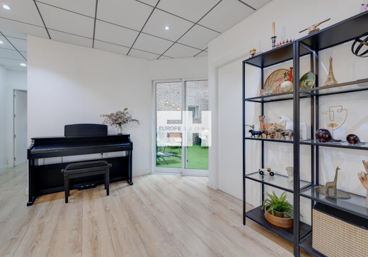 Segunda mano - Apartamento  - Torrevieja - Playa del Cura