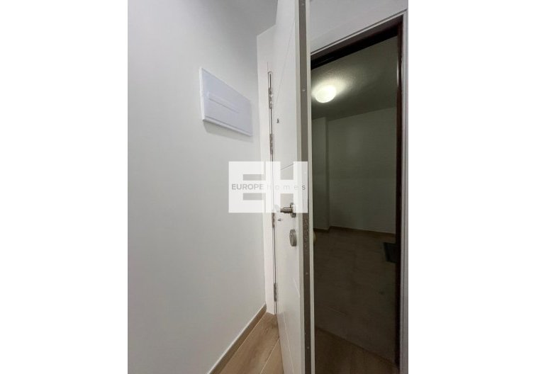Segunda mano - Apartamento  - Torrevieja - La Mata