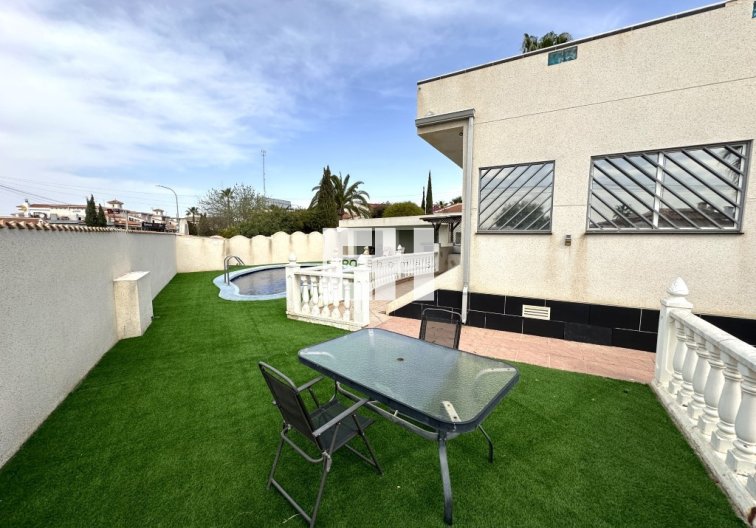 Segunda mano - villa - Ciudad Quesada - Costa Blanca