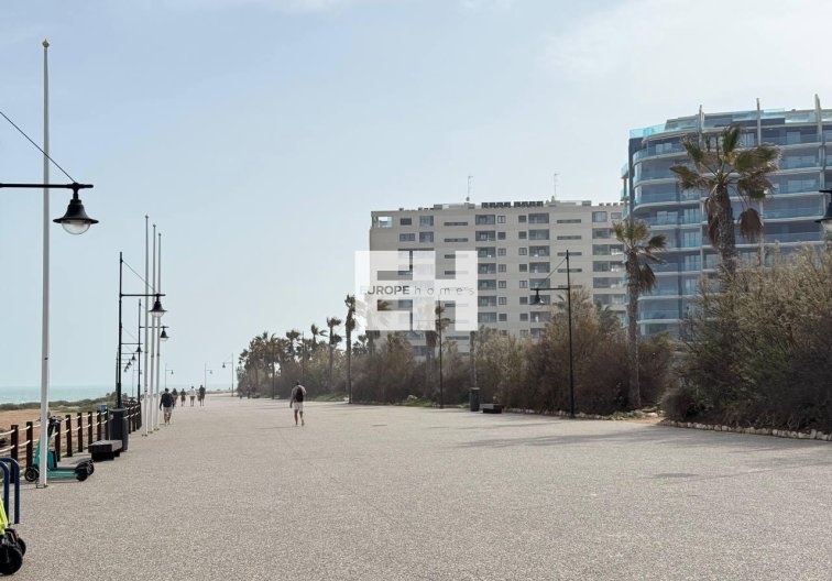 Segunda mano - Apartamento  - Orihuela Costa - Punta Prima