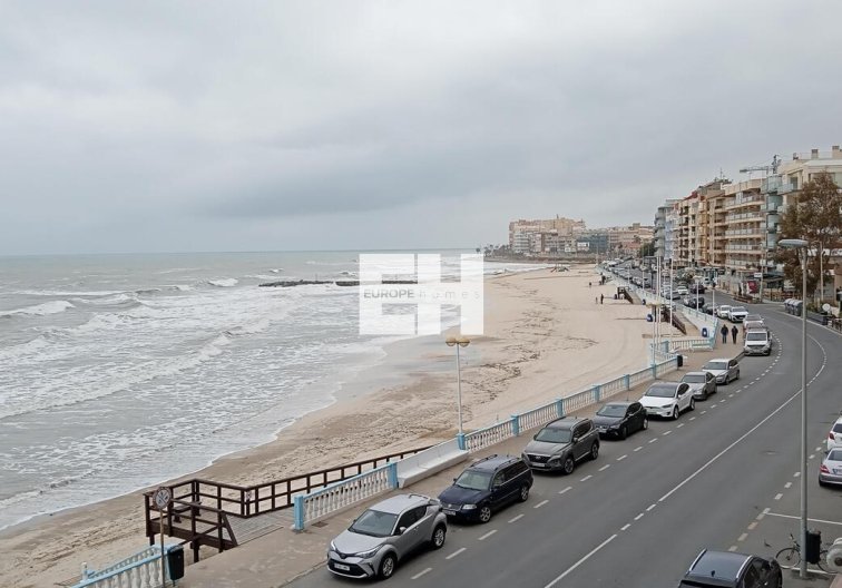 Segunda mano - Apartamento  - Torrevieja - PLAYA LOS LOCOS