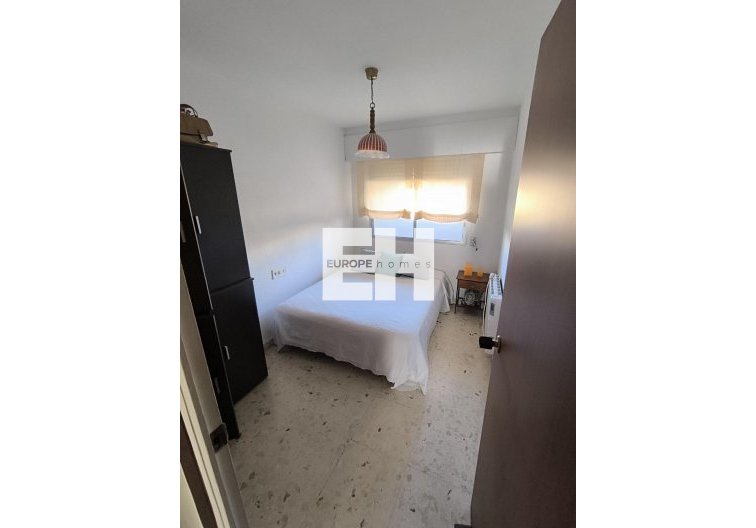Segunda mano - Apartamento  - Torrevieja - Las Piscinas Naturales