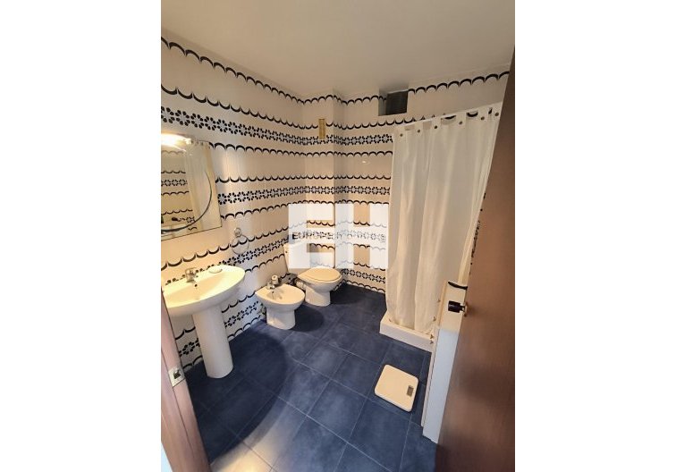 Segunda mano - Apartamento  - Torrevieja - Las Piscinas Naturales