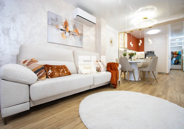 Segunda mano - Apartamento  - Torrevieja - Costa Blanca