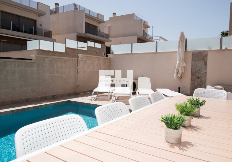 Segunda mano - villa - Orihuela Costa - Costa Blanca