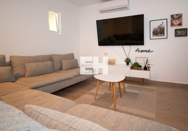 Segunda mano - villa - Orihuela Costa - Costa Blanca