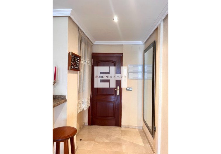 Herverkoop - Duplex - Torrevieja