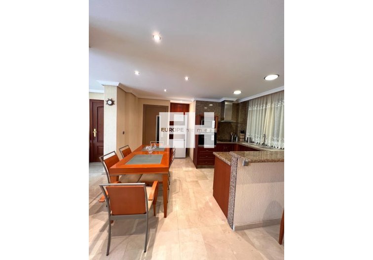 Herverkoop - Duplex - Torrevieja