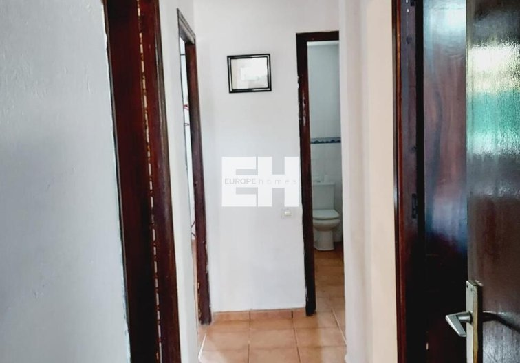 Segunda mano - villa - Orihuela Costa - Punta Prima