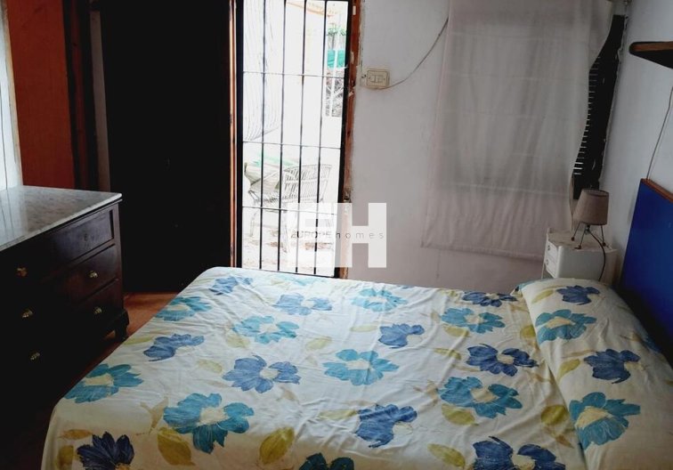 Segunda mano - villa - Orihuela Costa - Punta Prima