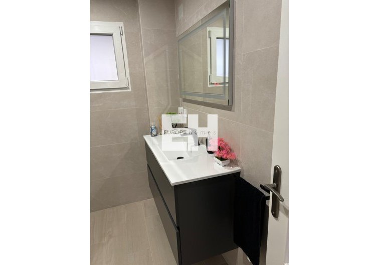 Segunda mano - Apartamento  - Torrevieja - Centro