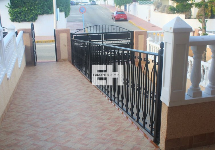 Segunda mano - town house - Los Altos - Costa Blanca