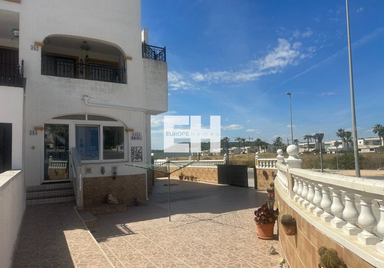 Segunda mano - Apartamento  - Orihuela - Inland