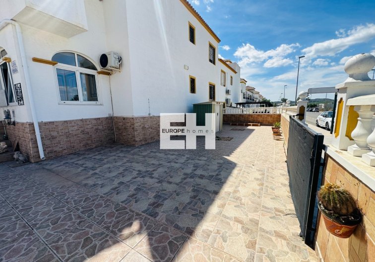 Segunda mano - Apartamento  - Orihuela - Inland
