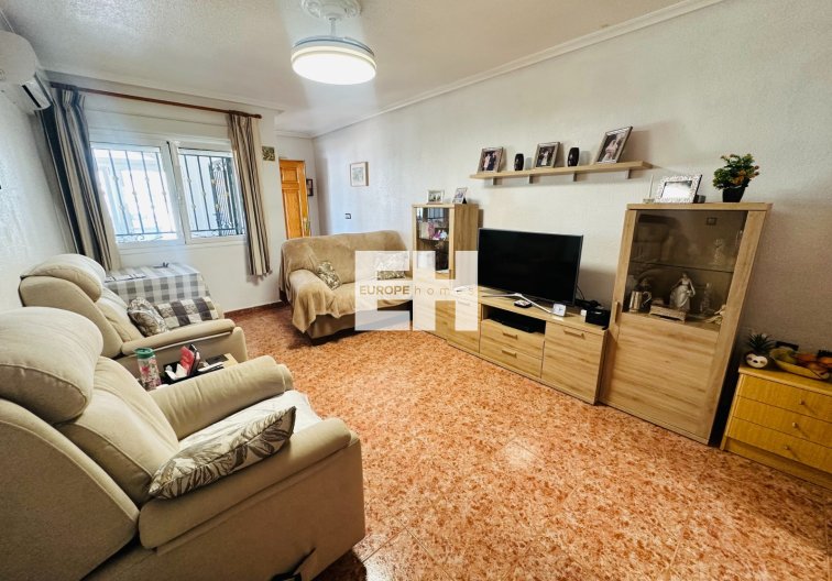 Segunda mano - Apartamento  - Orihuela - Inland