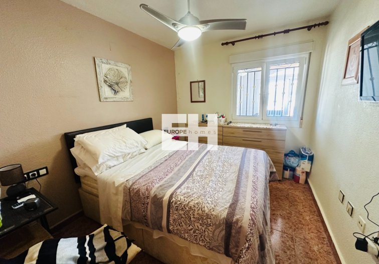 Segunda mano - Apartamento  - Orihuela - Inland