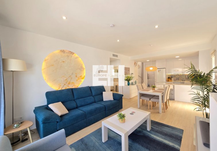 Resale - villa - Pilar de la Horadada - Costa Blanca