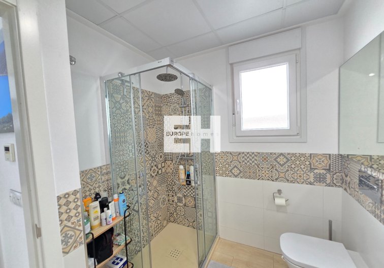 Resale - villa - Pilar de la Horadada - Costa Blanca