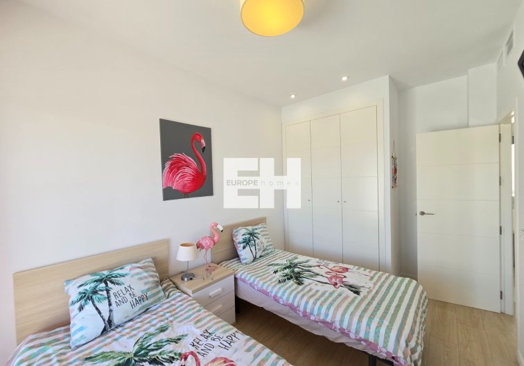 Resale - villa - Pilar de la Horadada - Costa Blanca