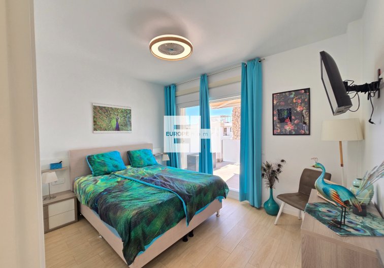 Resale - villa - Pilar de la Horadada - Costa Blanca