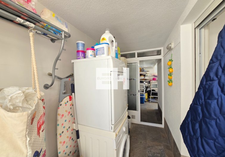 Resale - villa - Pilar de la Horadada - Costa Blanca