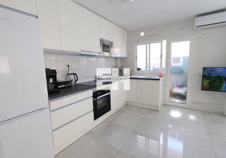 Segunda mano - Apartamento  - Torrevieja - Costa Blanca