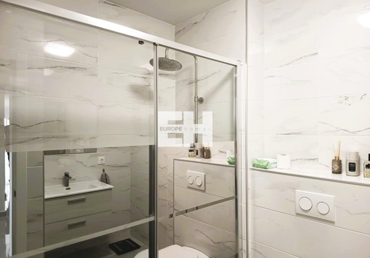 Segunda mano - Apartamento  - Torrevieja - Costa Blanca