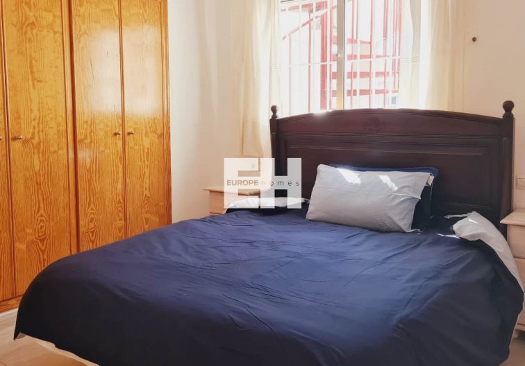 Segunda mano - Apartamento  - Villamartin - Costa Blanca
