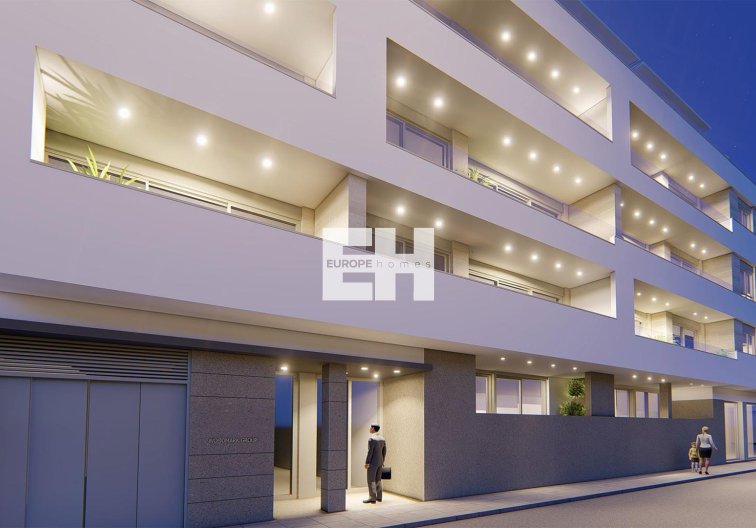 Segunda mano - Apartamento  - Torrevieja - Paseo Maritimo
