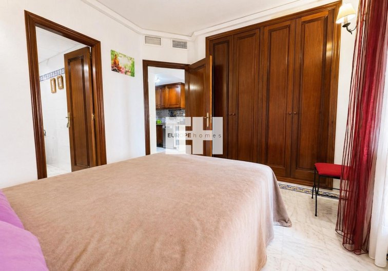 Segunda mano - Apartamento  - Torrevieja - Los Frutales