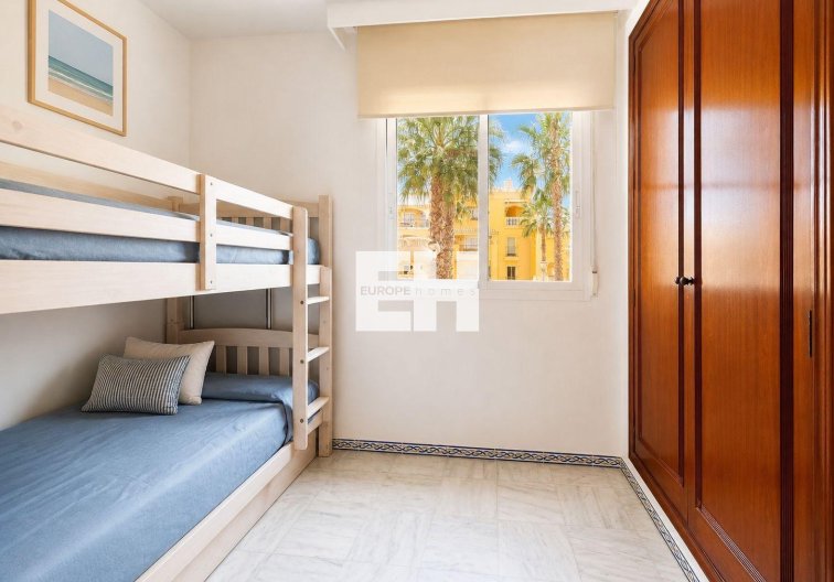Segunda mano - Apartamento  - Torrevieja - Los Frutales