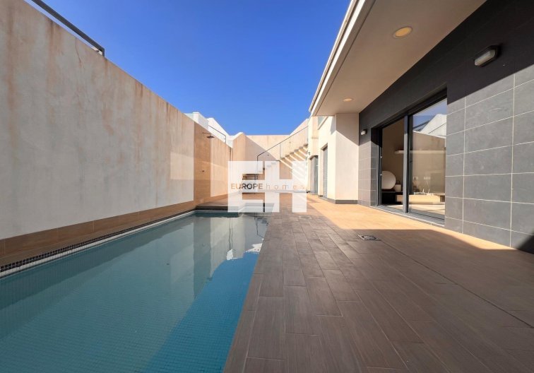 Segunda mano - villa - Orihuela Costa - Lomas de Cabo Roig