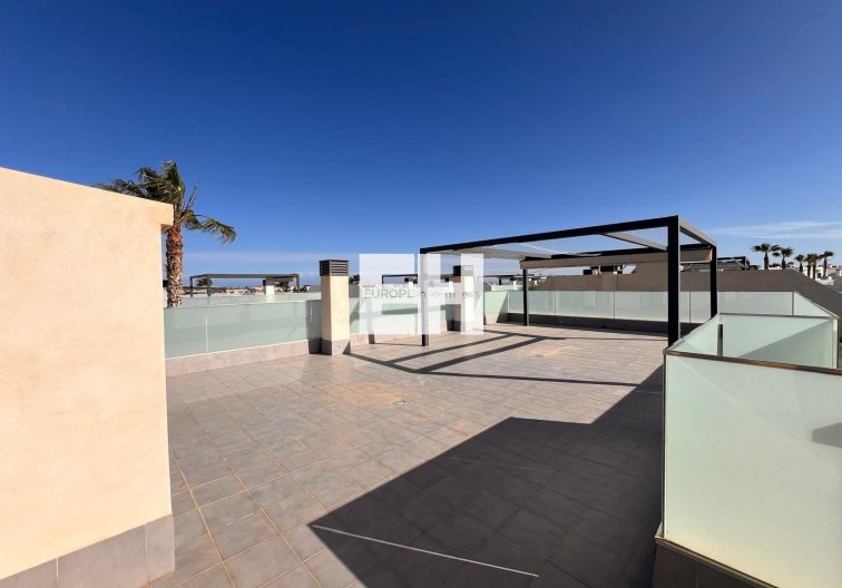 Segunda mano - villa - Orihuela Costa - Lomas de Cabo Roig
