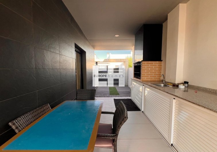 Segunda mano - villa - Orihuela Costa - Lomas de Cabo Roig