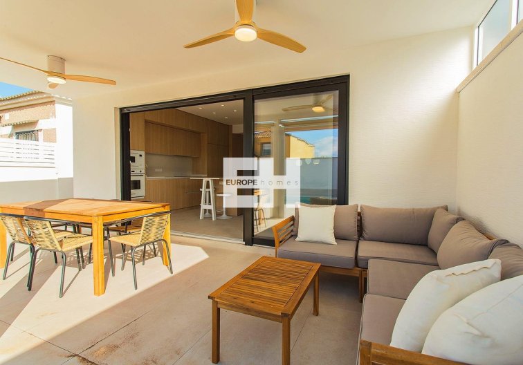 Segunda mano - town house - Torrevieja - La Siesta