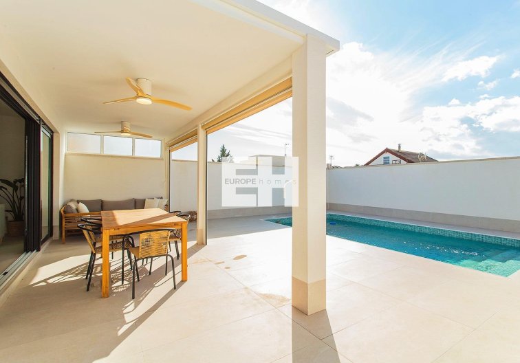 Segunda mano - town house - Torrevieja - La Siesta