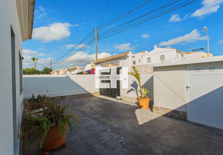 Segunda mano - town house - Torrevieja - La Siesta